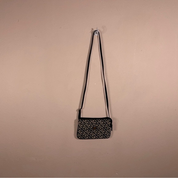 TOMMY HILFIGER CROSSBODY PURSE LOGO BEIGE BROWN TRAVEL LIGHTWEIGHT - Picture 5 of 10